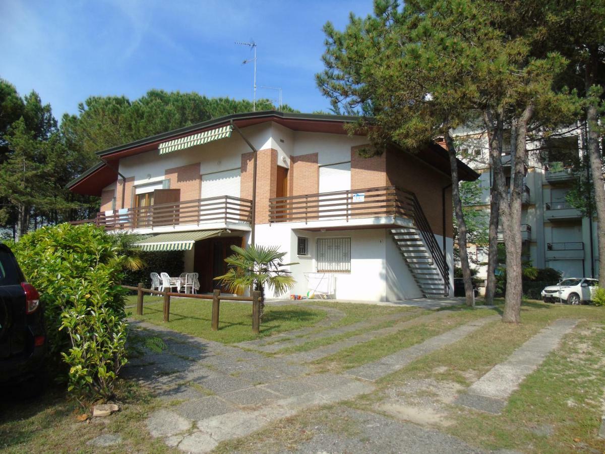 Villa Fidia Lignano Sabbiadoro Exterior foto